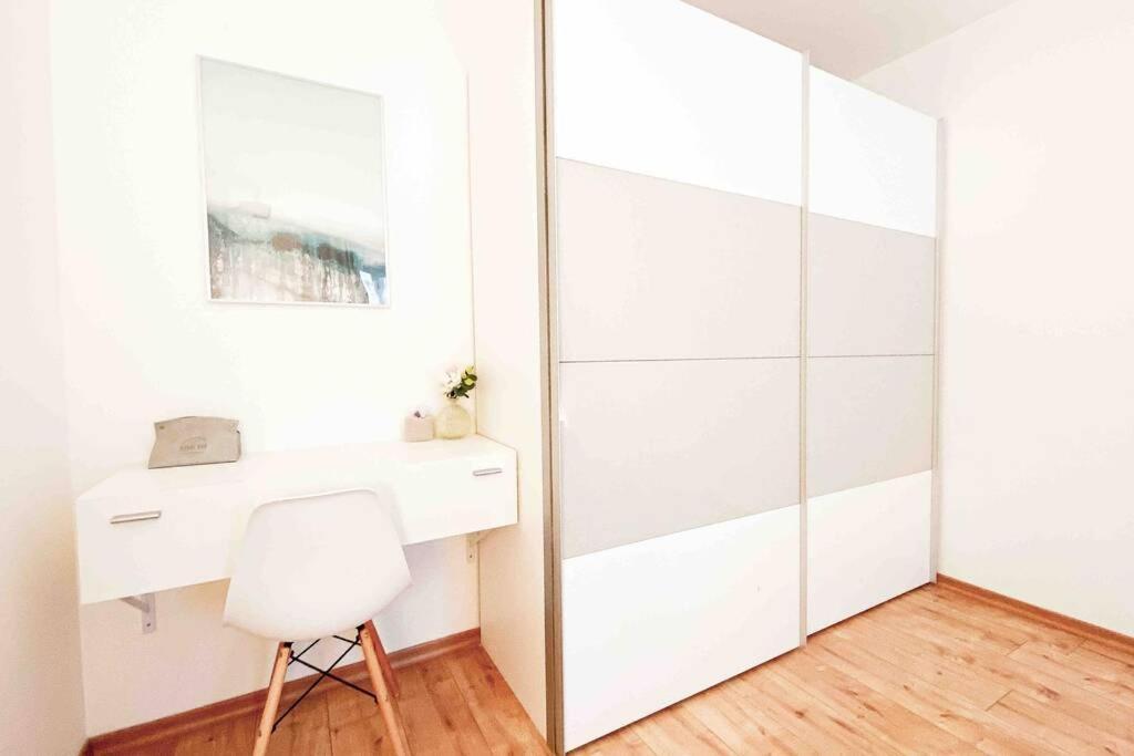 Luxury Home Cinema 2R Apt + Balcony / 65M² Leipzig Buitenkant foto