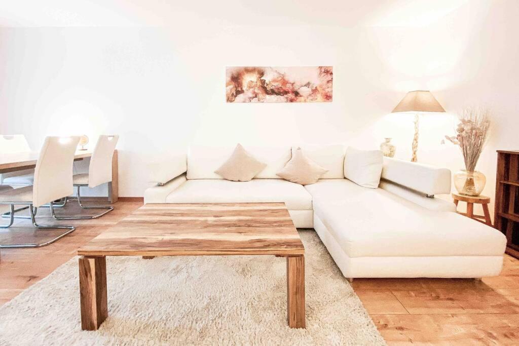 Luxury Home Cinema 2R Apt + Balcony / 65M² Leipzig Buitenkant foto