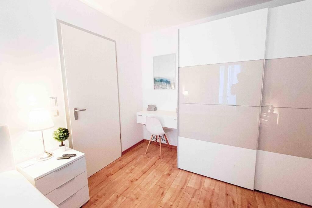 Luxury Home Cinema 2R Apt + Balcony / 65M² Leipzig Buitenkant foto